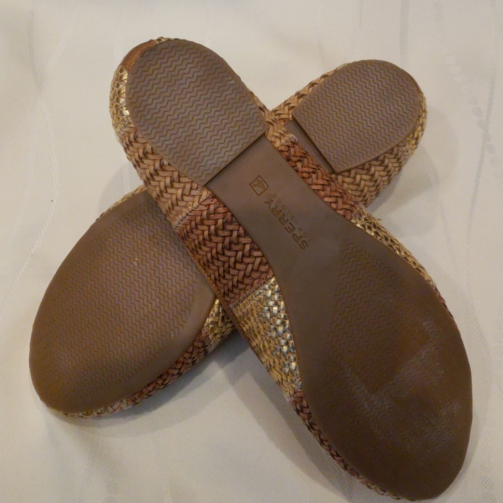 SPERRY Flats - Picture 3 of 5